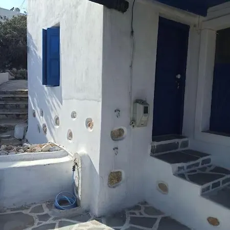 Δίκλινο Δωμάτιο Δονούσα Με Εξαιρετικό Μπαλκόνι Exterior photo