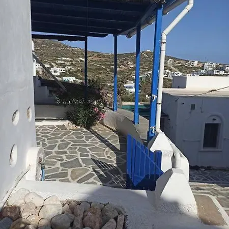 Δίκλινο Δωμάτιο Δονούσα Με Εξαιρετικό Μπαλκόνι Exterior photo
