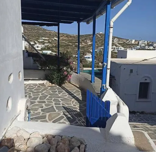 Δίκλινο Δωμάτιο Δονούσα Με Εξαιρετικό Μπαλκόνι