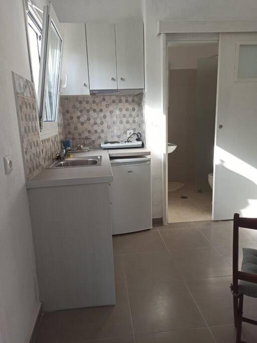 δίκλινο με εξαιρετικό μπαλκόνι Donoussa